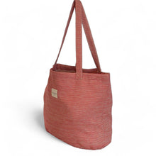Lade das Bild in den Galerie-Viewer, Grosse Tasche aus softem Cord poppy