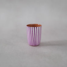 Load image into Gallery viewer, Espressobecher gestreift lila