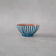 Load image into Gallery viewer, Tapasbowl gestreift petrol