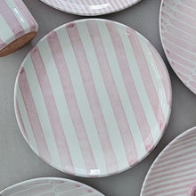 Lade das Bild in den Galerie-Viewer, Teller Stripes klein mauve