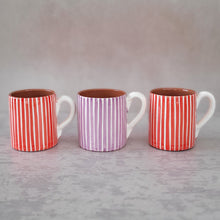 Load image into Gallery viewer, Tasse hoch gestreift rot