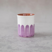 Lade das Bild in den Galerie-Viewer, Kaffeebecher Säulen lila