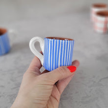 Load image into Gallery viewer, Espressotasse gestreift blau