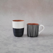 Load image into Gallery viewer, Espressobecher halb schwarz