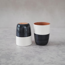 Load image into Gallery viewer, Espressobecher halb schwarz