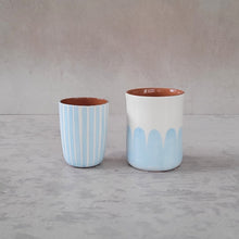 Load image into Gallery viewer, Espressobecher gestreift babyblau