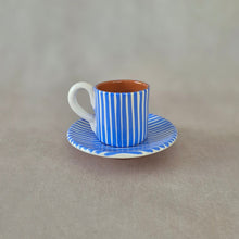 Load image into Gallery viewer, Kleiner Teller gestreift blau