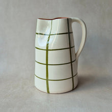 Load image into Gallery viewer, Maxi-Krug 1.5 l kariert pistache
