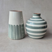 Load image into Gallery viewer, Vase Vulkan gross Säulen eukalyptus