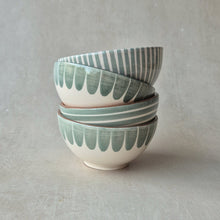 Load image into Gallery viewer, Tapasbowl Säulen eukalyptus