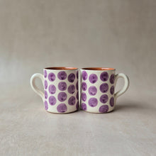 Load image into Gallery viewer, Tasse hoch Punkte lila