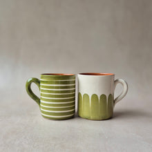 Load image into Gallery viewer, Tasse hoch geringelt pistache