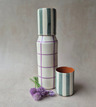 Load image into Gallery viewer, Garrafa kariert lila