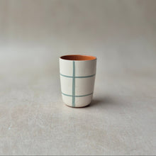 Load image into Gallery viewer, Espressobecher kariert eukalyptus