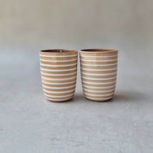 Load image into Gallery viewer, Espressobecher geringelt beige