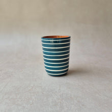 Load image into Gallery viewer, Espressobecher geringelt petrol