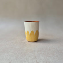 Load image into Gallery viewer, Espressobecher Säulen ocker