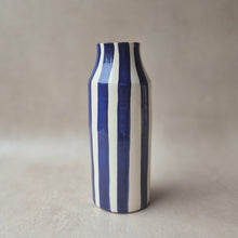 Load image into Gallery viewer, Garrafa breit gestreift marineblau