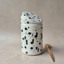 Load image into Gallery viewer, Keramikdose Black Mess