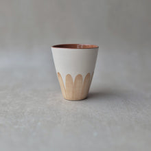 Load image into Gallery viewer, Latte-Becher Säulen beige