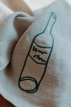 Load image into Gallery viewer, Handbestickte Leinen-Serviette Garrafa