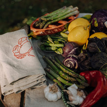 Charger l'image dans la galerie, Handbestickte Leinen-Serviette Caranguejo