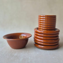 Lade das Bild in den Galerie-Viewer, Neni Plate chocolate brown