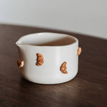 Lade das Bild in den Galerie-Viewer, The Gipfeli Matcha Bowl