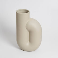 Load image into Gallery viewer, The Nono Vase off white