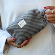 Load image into Gallery viewer, Necessaire aus softem Cord anthrazit