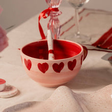 Lade das Bild in den Galerie-Viewer, Extragrosse Tasse Hearts