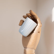 Load image into Gallery viewer, Espressobecher gestreift babyblau
