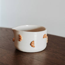 Lade das Bild in den Galerie-Viewer, The Gipfeli Matcha Bowl