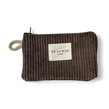 Load image into Gallery viewer, Mini-Pouch aus softem Cord chocolate
