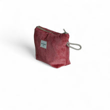 Load image into Gallery viewer, Necessaire klein aus softem Cord coral