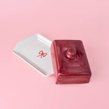 Lade das Bild in den Galerie-Viewer, Butterdose Burgundy