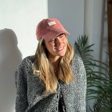 Load image into Gallery viewer, Cap aus Baumwollcord coral