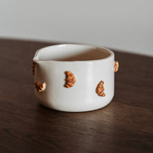 Lade das Bild in den Galerie-Viewer, The Gipfeli Matcha Bowl