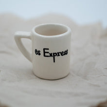 Lade das Bild in den Galerie-Viewer, alma barru x bärndütsch Espressotasse