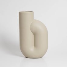 Load image into Gallery viewer, The Nono Vase off white