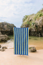 Load image into Gallery viewer, Strandtuch Pena blau mint