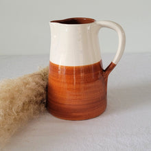 Load image into Gallery viewer, Pitcher 1 l half rust