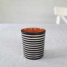 Load image into Gallery viewer, Coffee mug ringed black