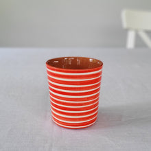 Load image into Gallery viewer, Coffee mug ringed red