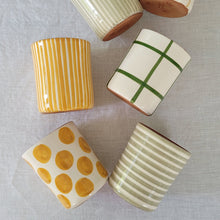 Load image into Gallery viewer, Coffee mug dots ochre
