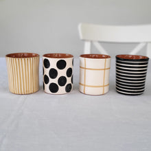 Load image into Gallery viewer, Coffee mug dots black