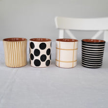 Load image into Gallery viewer, Coffee mug striped beige
