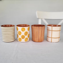 Load image into Gallery viewer, Coffee mug striped rust