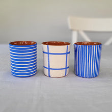 Load image into Gallery viewer, Coffee mug ringed blue