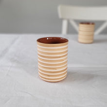 Load image into Gallery viewer, Coffee mug with stripes beige